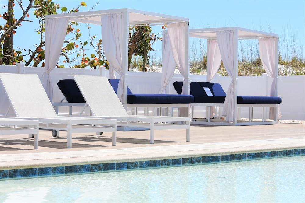 Barefoot Beach Club St. Pete Beach Buitenkant foto