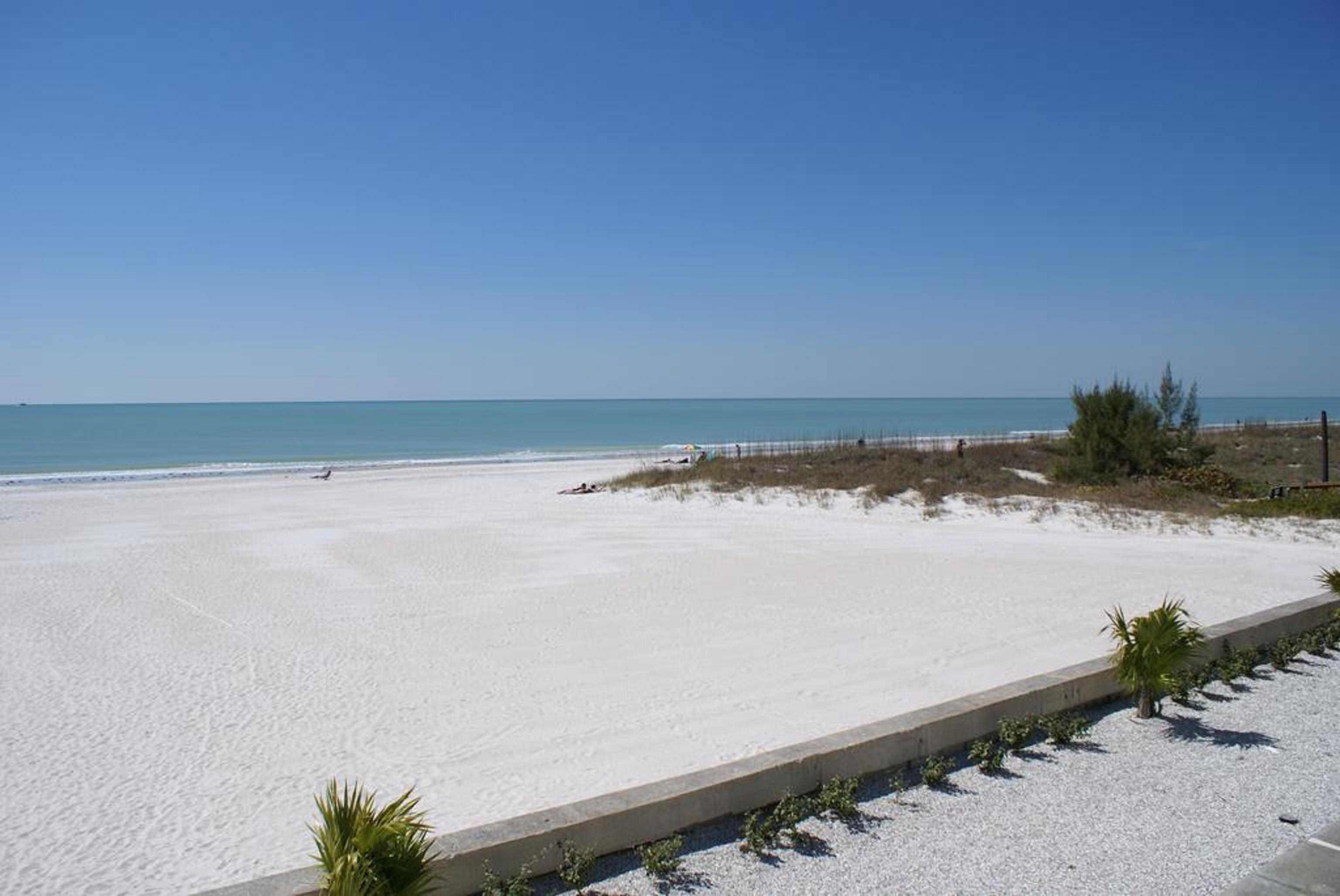 Barefoot Beach Club St. Pete Beach Buitenkant foto