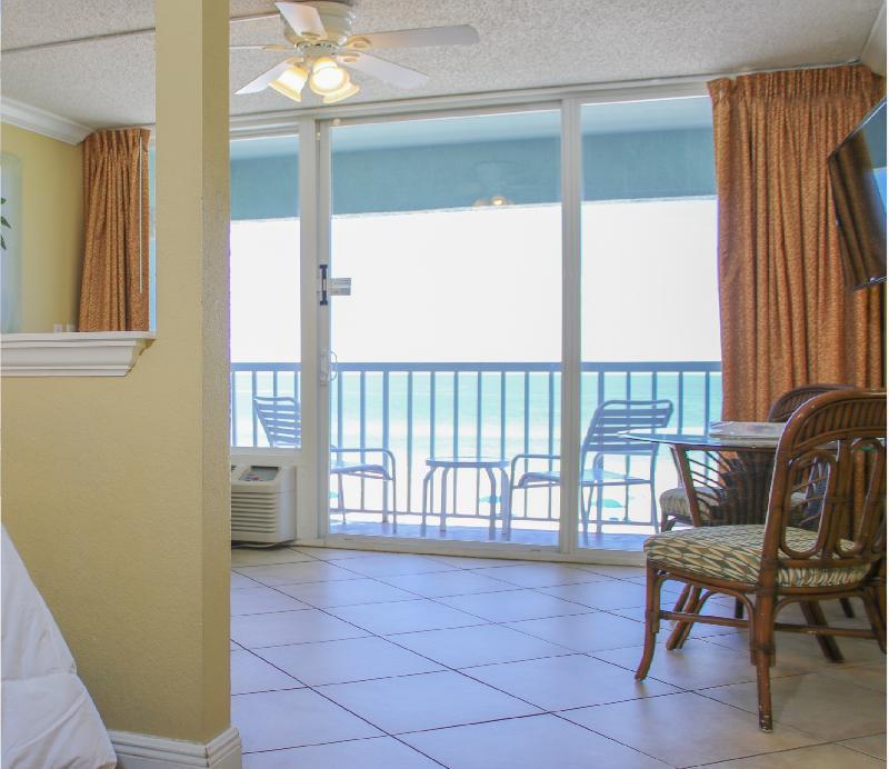 Barefoot Beach Club St. Pete Beach Buitenkant foto